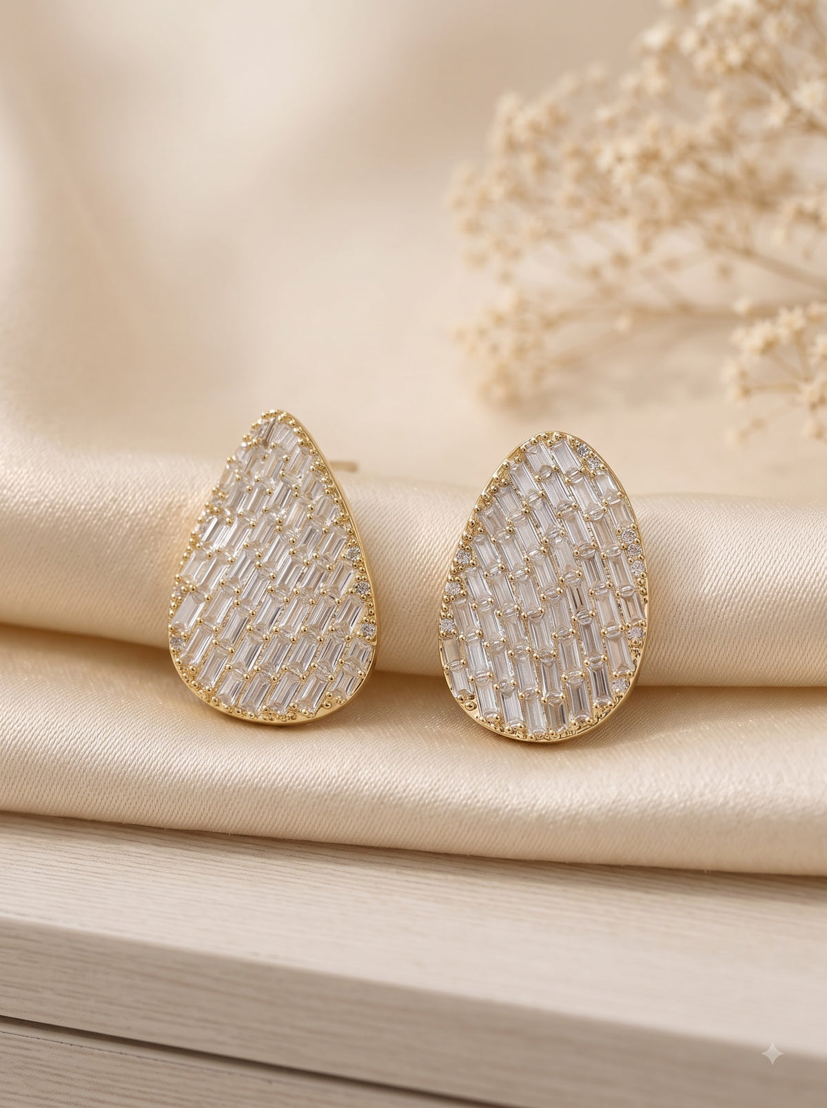 The Gilded Prism Teardrop