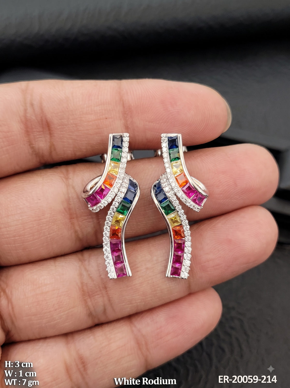 The Iris Prism Wavy Drop