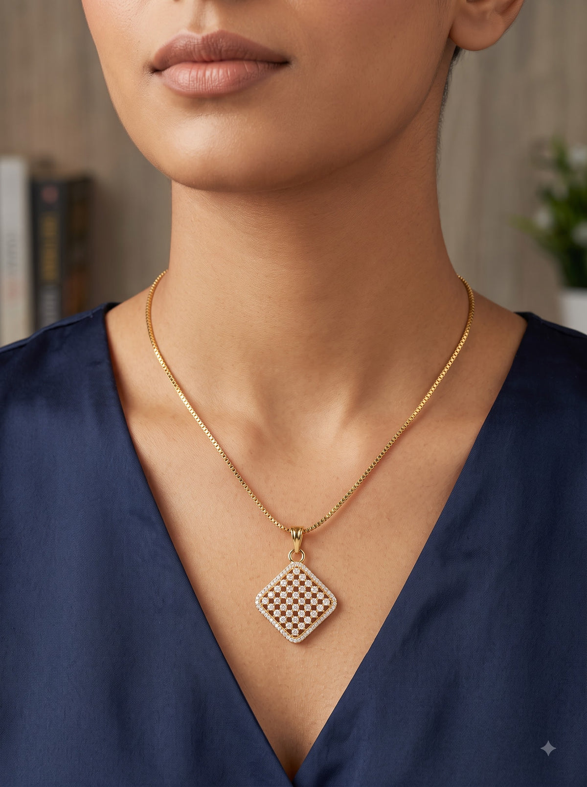 Quadrant Gold Solitaire Pendant