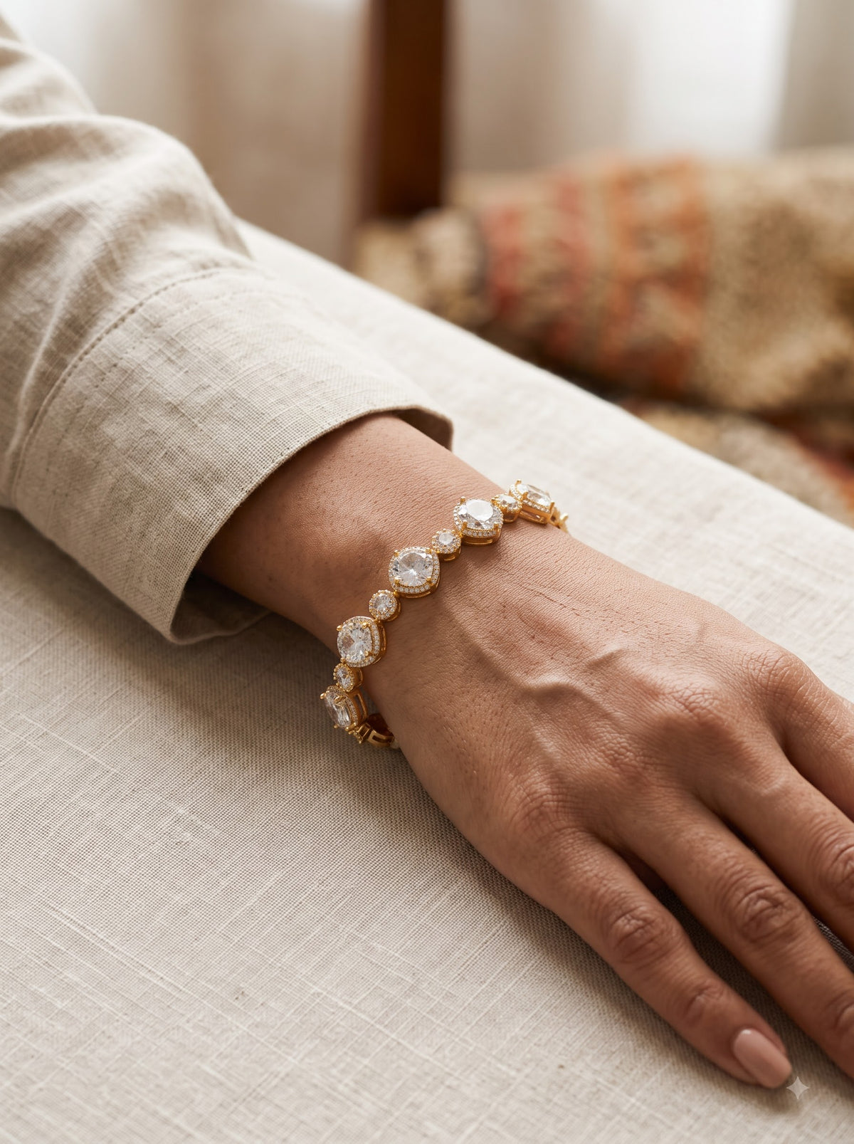 Luminous Geometric Gold Bracelet